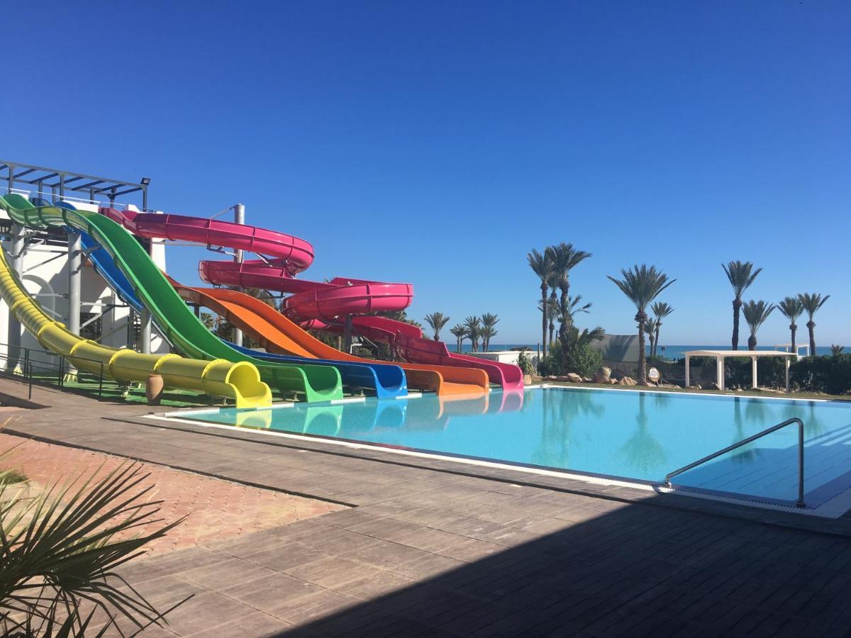 Club Palm Azur Families And Couples Hotel Aghīr Buitenkant foto