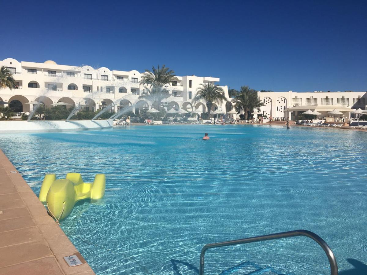 Club Palm Azur Families And Couples Hotel Aghīr Buitenkant foto