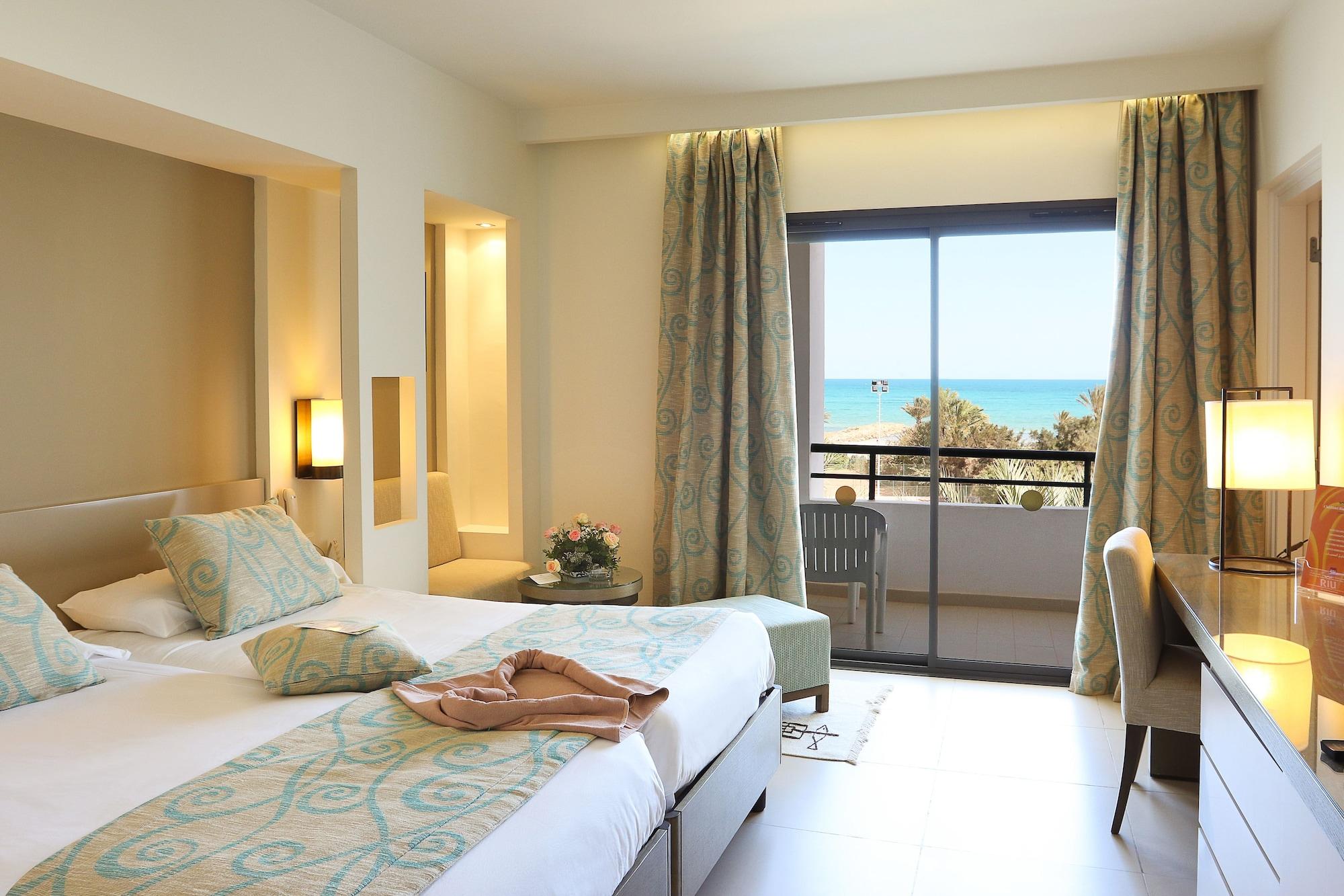 Club Palm Azur Families And Couples Hotel Aghīr Buitenkant foto
