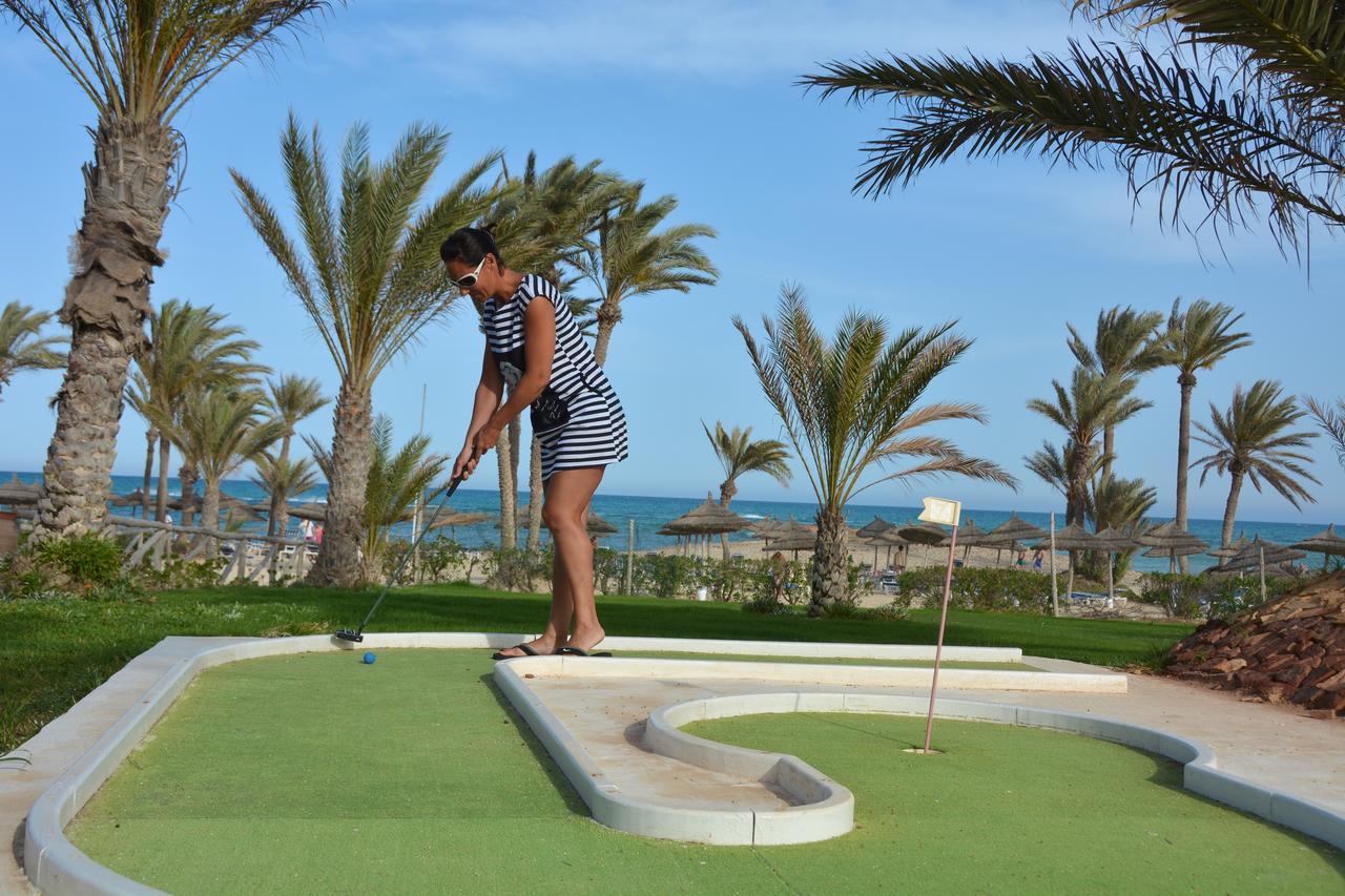 Club Palm Azur Families And Couples Hotel Aghīr Buitenkant foto